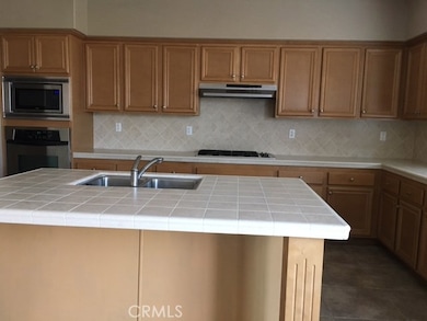 7224 Midnight Rose Cir, Corona, CA 92880 - photo 4