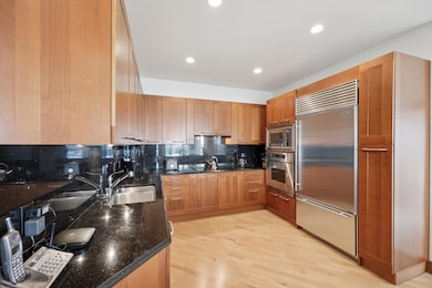 16-web-or-mls-N Prospect Ave 1301-1302-S