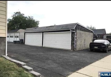 428 Fern Ave unit 1R, Lyndhurst, NJ 07071 - photo 4