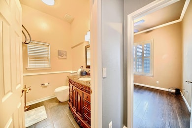 2625 Crestmore Cir, Stockton, CA 95206 - photo 7