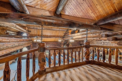 111 Cowboy Ct, Granbury, TX 76048 - photo 4