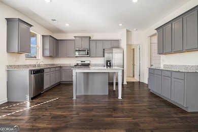 4131 Spencer Ln, Stonecrest, GA 30038 - photo 6