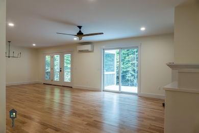 Laurel living room
