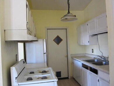 15340 Fairwood Ct, Horizon City, TX 79928 - photo 6