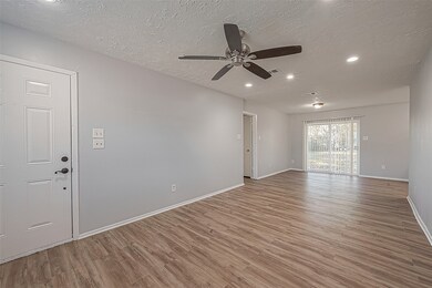 4643 Reynaldo Dr, Spring, TX 77373 - photo 7