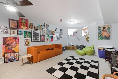 4423 S Prairie Ave unit GARDEN, Chicago, IL 60653 - photo 2