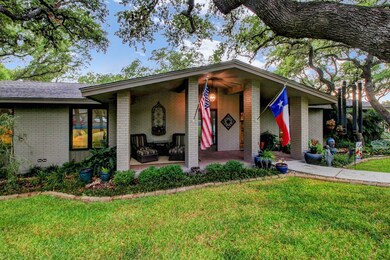 125 Ridgewood Dr, Fredericksburg, TX 78624 - photo 2