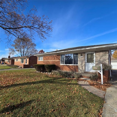 11539 Hanford Dr, Warren, MI 48093 - photo 3