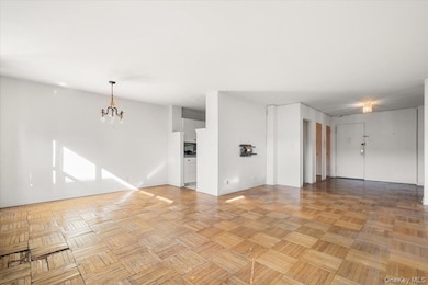 Larchmont Palmer unit 225, Larchmont, NY 10538 - photo 7