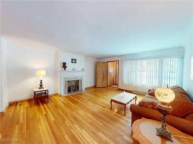 22261 Chardon Rd, Euclid, OH 44117 - photo 4