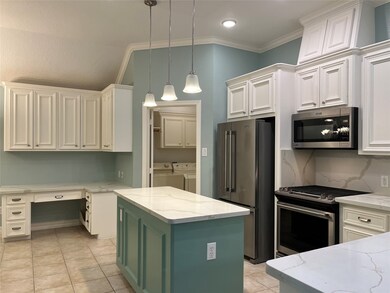 506 Pine Creek Dr, Friendswood, TX 77546 - photo 4