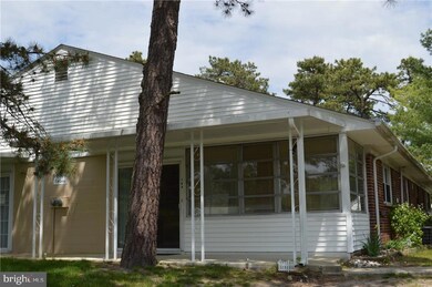 16 Crestwood Pkwy unit A, Whiting, NJ 08759 - photo 3