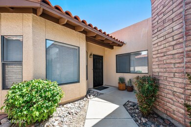 251 E Crooked Stick Dr, Tucson, AZ 85737 - photo 4