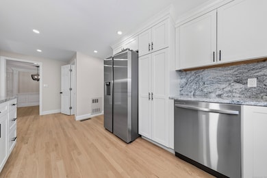 90 Battle St, Bristol, CT 06010 - photo 7