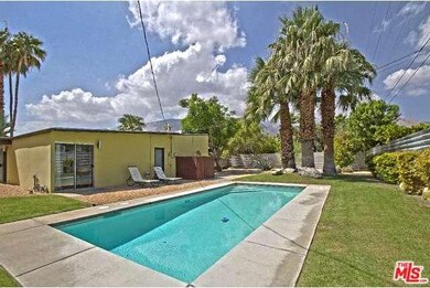 490 E Glen Cir N, Palm Springs, CA 92262 - photo 2
