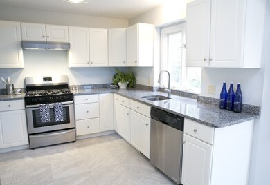 2 Old Farm Cir, Shrewsbury, MA 01545 - photo 5