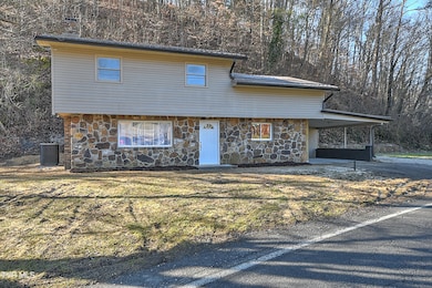 4221 Reservoir Rd CP-6