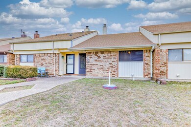 5020 Maryanna Way, North Richland Hills, TX 76180 - photo 2