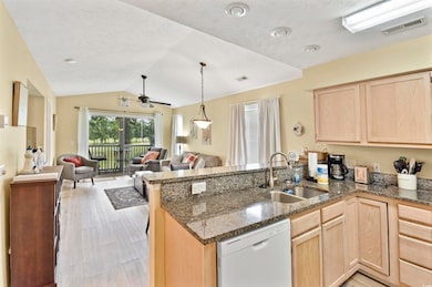 465 White River Dr unit 35I, Myrtle Beach, SC 29579 - photo 4