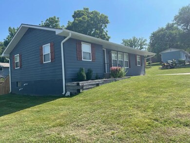 301 Bellvue 2