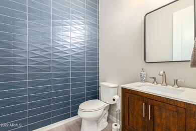Powder room