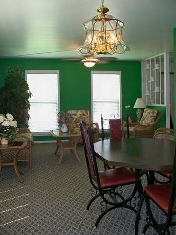 1904 Scott Cir, Carpentersville, IL 60110 - photo 5