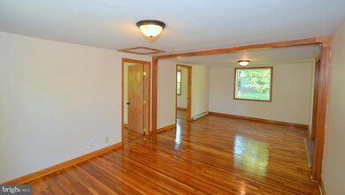 67 Berryville Cir, Berkeley Springs, WV 25411 - photo 4