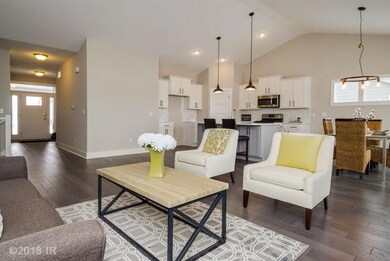 9515 Rushbrook Dr, Johnston, IA 50131 - photo 2