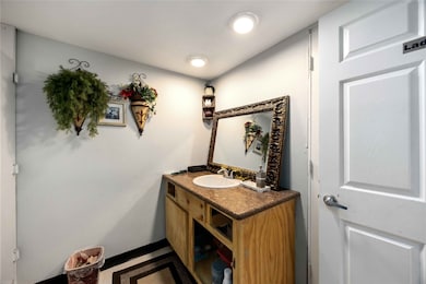 5208 Noble St, Houston, TX 77020 - photo 7