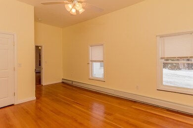 184 Minott St unit 1, Gardner, MA 01440 - photo 5
