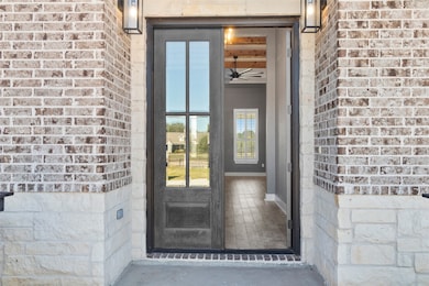 22010 Chenango Lake Dr, Angleton, TX 77515 - photo 4