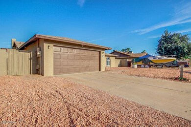 9839 N 48th Ln, Glendale, AZ 85302 - photo 3