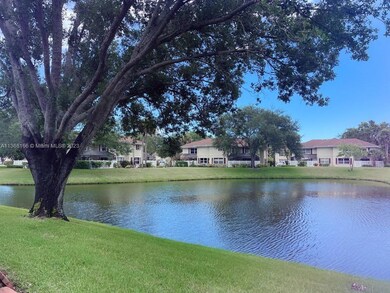 36 Danbury Ct unit C, Royal Palm Beach, FL 33411 - photo 4