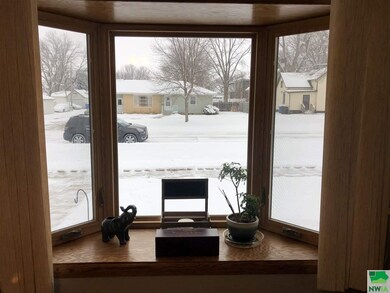 Bay Window