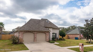 Front Of House Left_