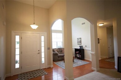 Beautiful entry open to Great Room with cathedral 