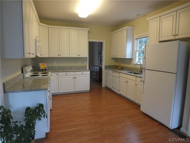 6125 Kelston Green Dr unit 6125, Glen Allen, VA 23059 - photo 3