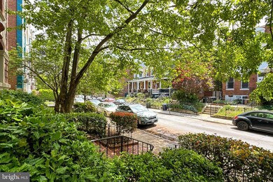 1495 Newton St NW unit 206, Washington, DC 20010 - photo 4