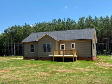 2148 Grantville Ln, Asheboro, NC 27205 - photo 3