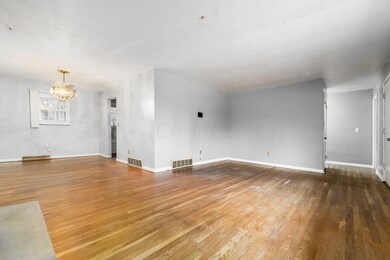 005_ - 1718 Bostwick Rd - 025