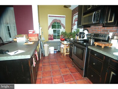 1107 Hilltown Pike, Line Lexington, PA 18932 - photo 4