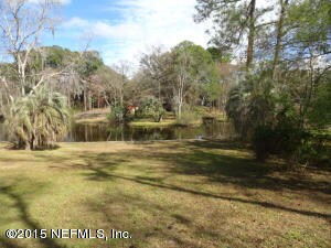 5015 Dian Wood Dr E, Jacksonville, FL 32210 - photo 3