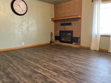 410 N Walnut St, Seiling, OK 73663 - photo 5