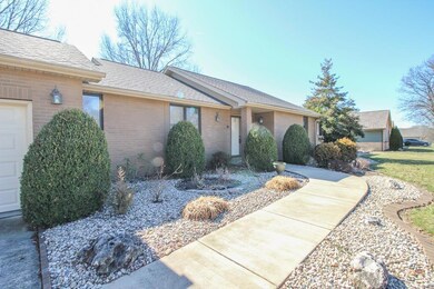 61 Santa Anita Dr, Maryville, IL 62062 - photo 2