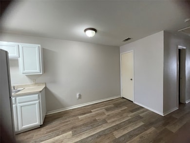 5217 Calloway St unit B, Fort Worth, TX 76114 - photo 3