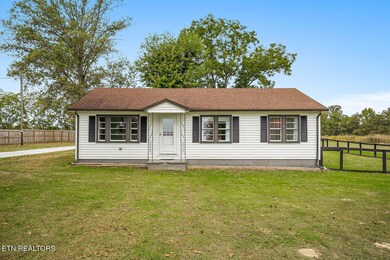 1429 Browntown Rd, Sparta, TN 38583 - photo 4