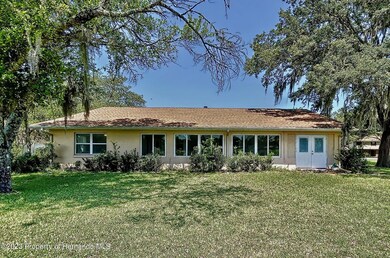 003-crop-b12-Ridgeway-1686066585_1686067