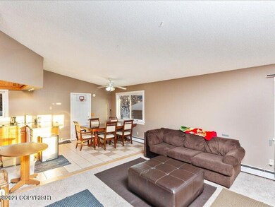 04-Living Room MS_8598