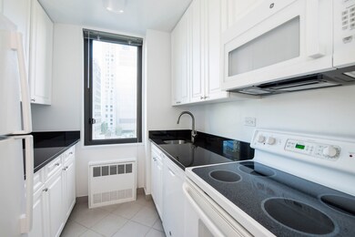 unlisted-address, New York, NY 10019 - photo 5