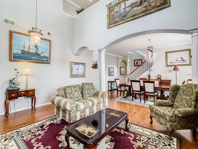 Another view of the dining room.